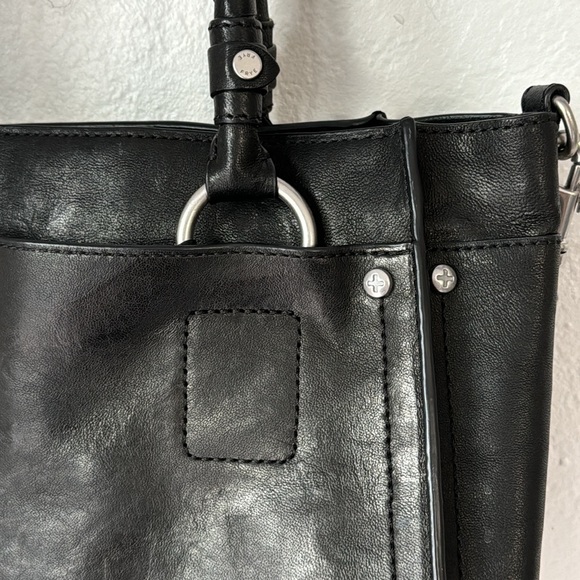 🍁SALE!🍁 Frye Black Leather Satchel - Picture 2 of 8